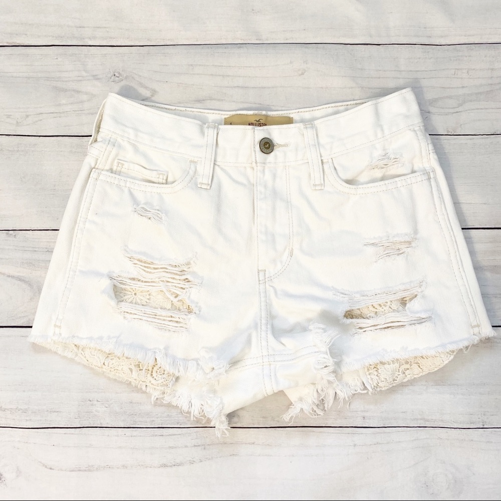 HOLLISTER • High Rise Short Shorts White Denim